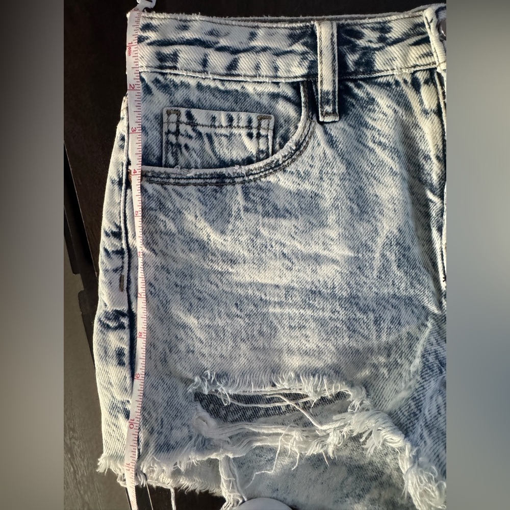 Distressed Denim Women Shorts size S - Picture 7 of 7